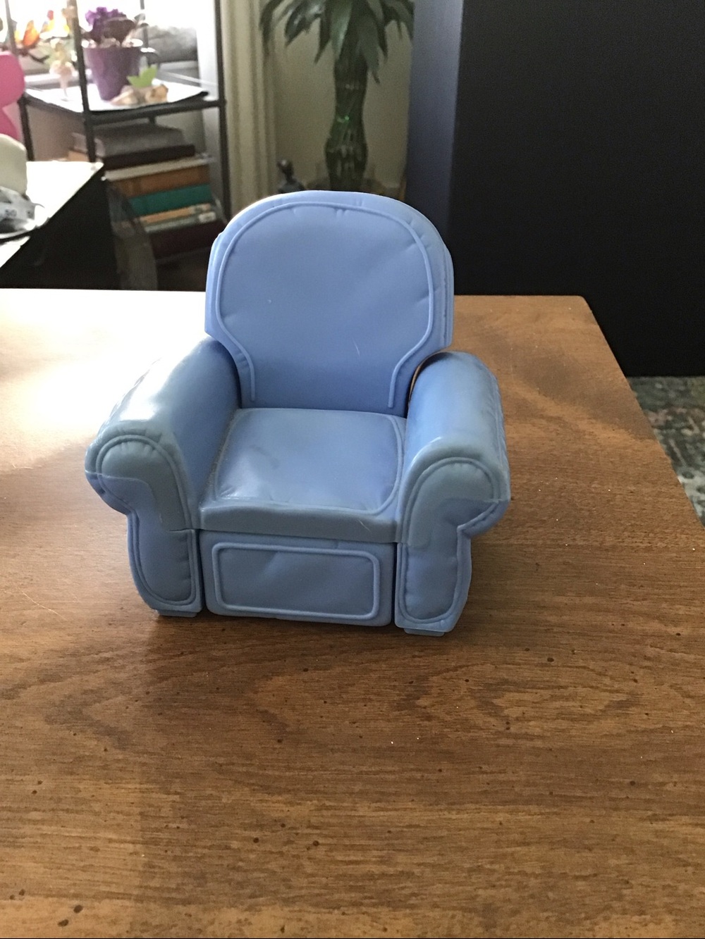 2004 Fisher Price Loving Family dollhouse doll chair in light blue plastic
